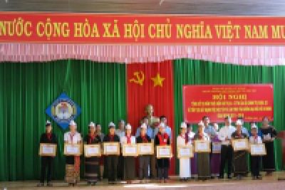 PHƯƠNG HƯỚNG, NHIỆM VỤ TRỌNG TÂM NĂM HỌC 2016-2017